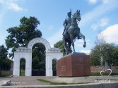 Памятник Н.А. Дуровой